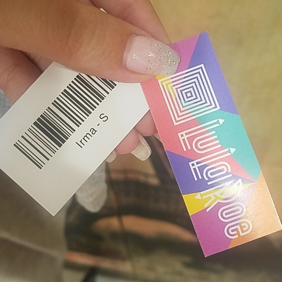 Lularoe Irma tee - Picture 4 of 6